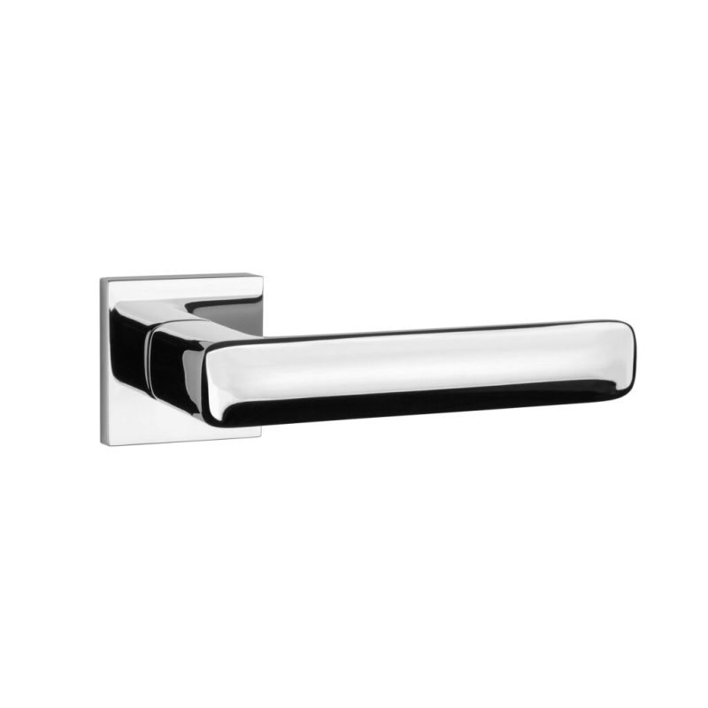 The polished chrome Stella handle from Tev Handles delivers a sleek, premium design with a modern square rose, ideal for luxury interiors.