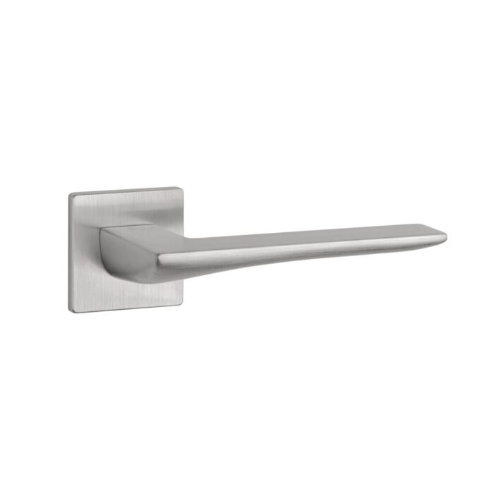 Elevate your interior with Iris on Square Rosette in brushed chrome, a modern luxury handle featuring a sleek, premium square rosette design.