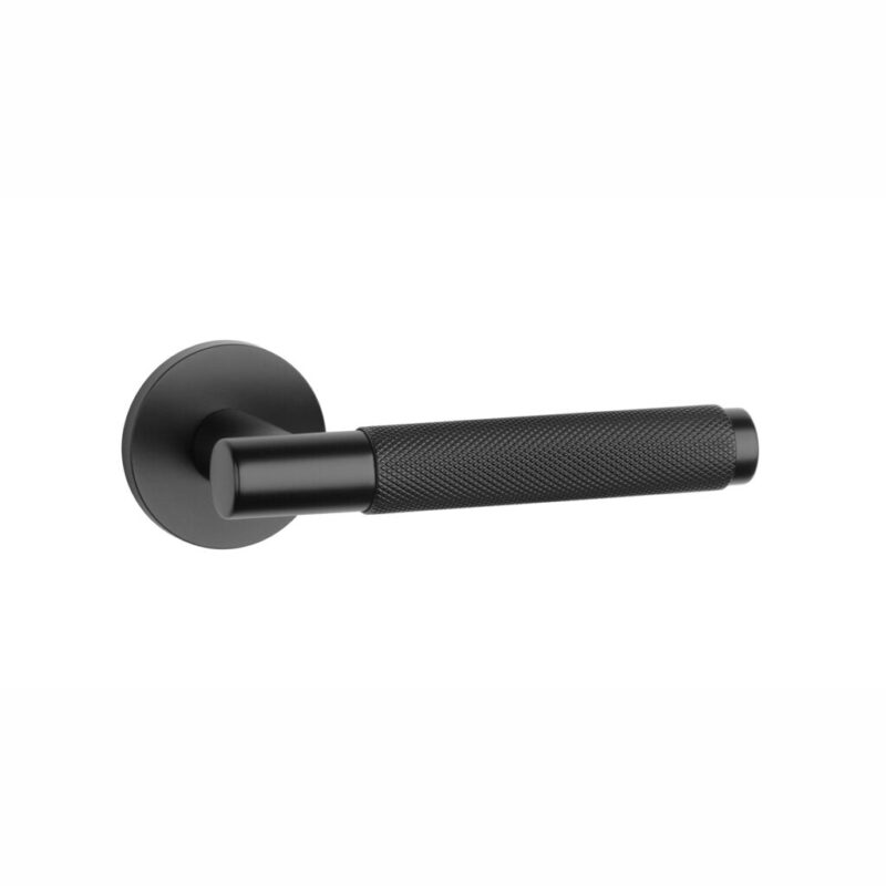 Tev Handles presents the Molinia in matt black, a modern premium handle ideal for luxury indoor and elegant interiors.